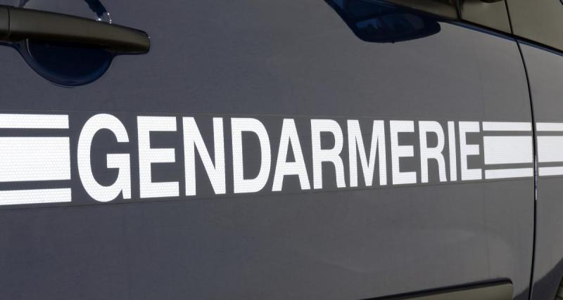  - Le chauffeur du trafic de tabac tente de fuir les gendarmes, il finit à l'eau