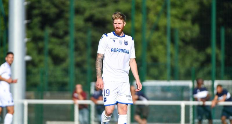  - Auxerre : Gaëtan Charbonnier de retour en Ligue 2 ?