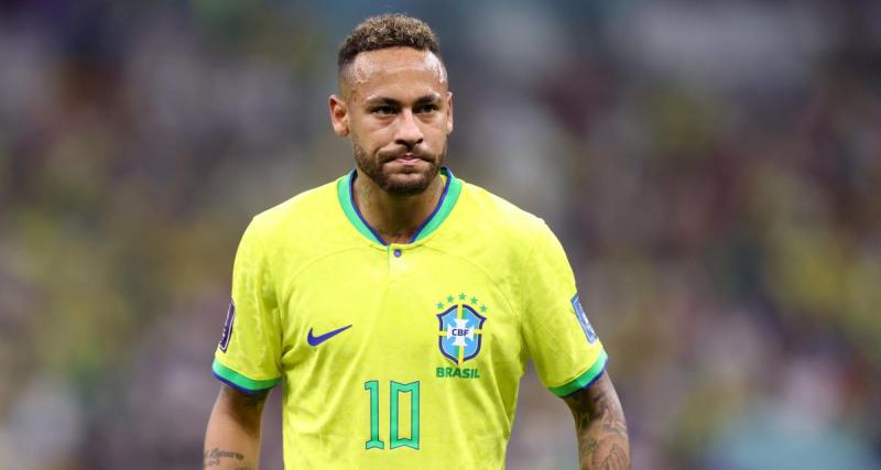  - Brésil : Neymar se plaint de douleurs, mais devrait va prendre le risque