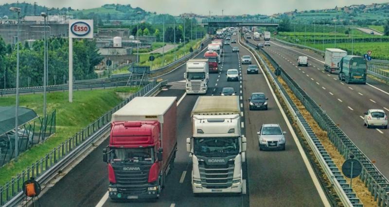  - La police catalane sans pitié avec les automobilistes roulant sur la voie du milieu sur autoroute