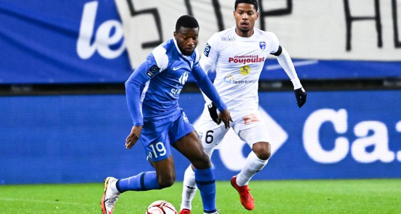  - Laval : le SLMFC met à l'essai un ex-attaquant de Ligue 2