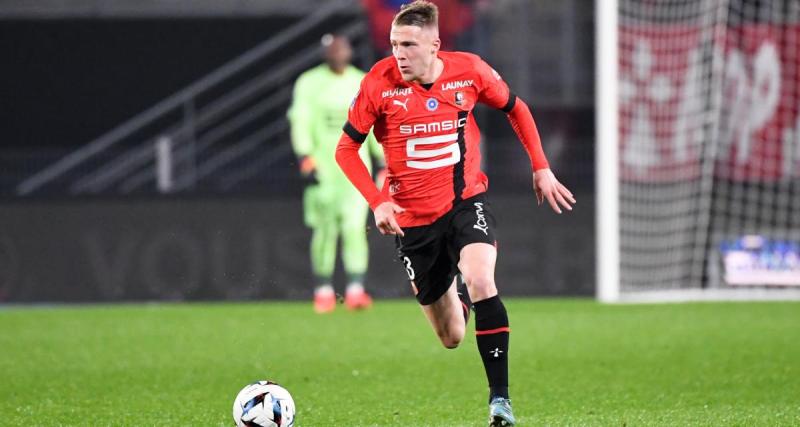  - Rennes : un cador italien sur Adrien Truffert ?