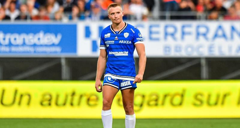  - Rugby : le Bordelais Nathanaël Hulleu dans le viseur du Castres Olympique