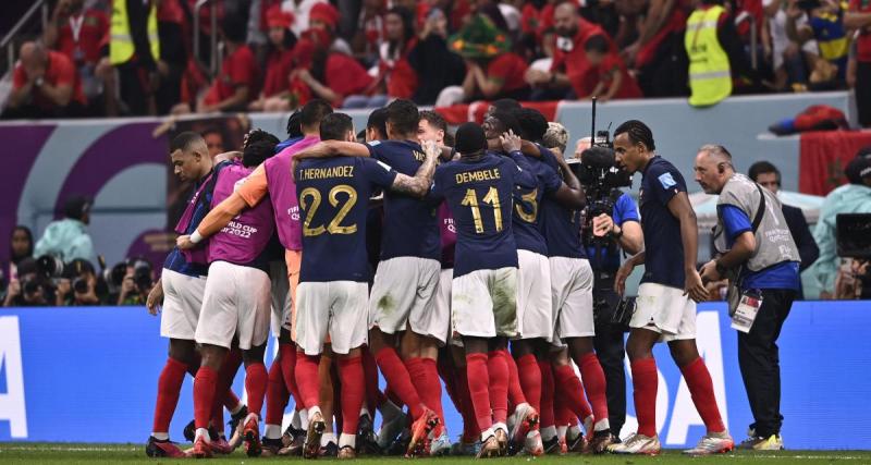  - France - Maroc : Macron, Matuidi, Papin, Desailly... La magnifique joie dans le vestiaire des Bleus (vidéo)