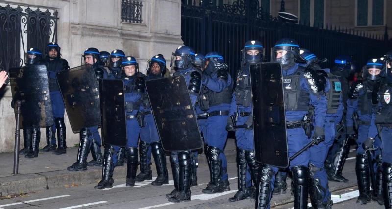  - Coupe du monde : 145 interpellations à Paris, un groupe d'ultradroite intercepté