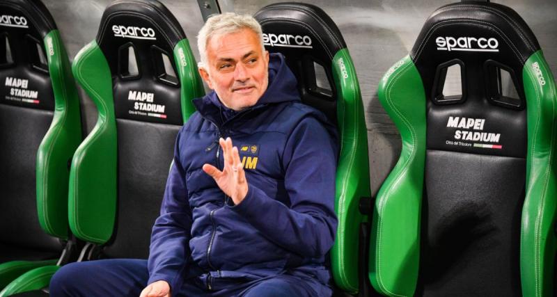  - Portugal : Mourinho refuse d'évoquer son avenir, la fédé veut boucler rapidement