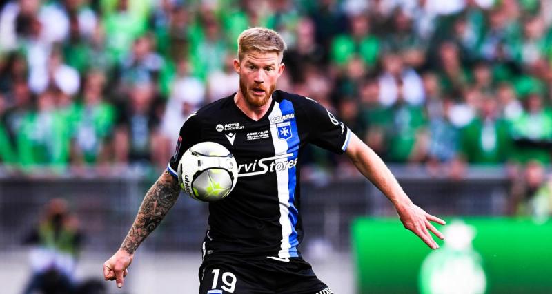  - Officiel : Gaëtan Charbonnier quitte Auxerre et rejoint Saint-Etienne