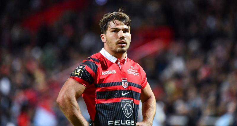  - Stade Toulousain : "Cette saison elle a franchi un cap" affirme Antoine Dupont à propos des Sale Sharks