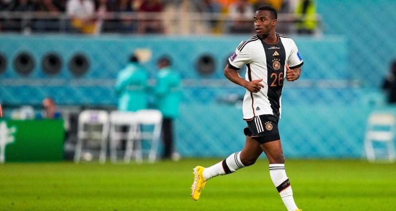  - Dortmund : l'agent de Moukoko jette un froid sur son avenir au BVB !