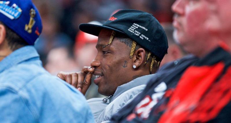  - Betclic Élite : le rappeur Travis Scott assiste au match entre Paris et les Metropolitans 92 !