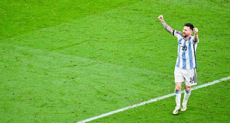  - Argentine - France : quand Messi embrasse la Coupe du monde, image forte de la finale !