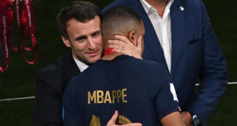  - Equipe de France : Emmanuel Macron a tenu un discours dans le vestiaire des Bleus