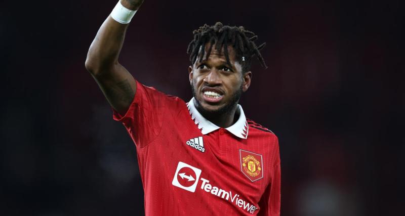  - PSG : le club sur un milieu tout juste prolongé par Manchester United ?  