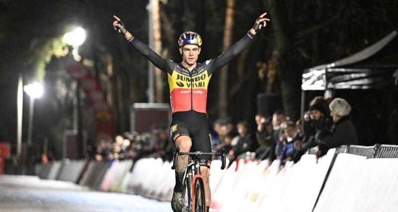  - Cyclo-cross : van Aert s'impose devant Van der Poel !