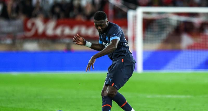  - OM : Mbemba n'est « pas satisfait » de ses performances et ne digère pas l'échec européen