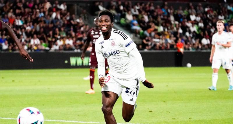  - L2 (J16) : Annecy surprend d'entrée Saint-Etienne et mène à la mi-temps
