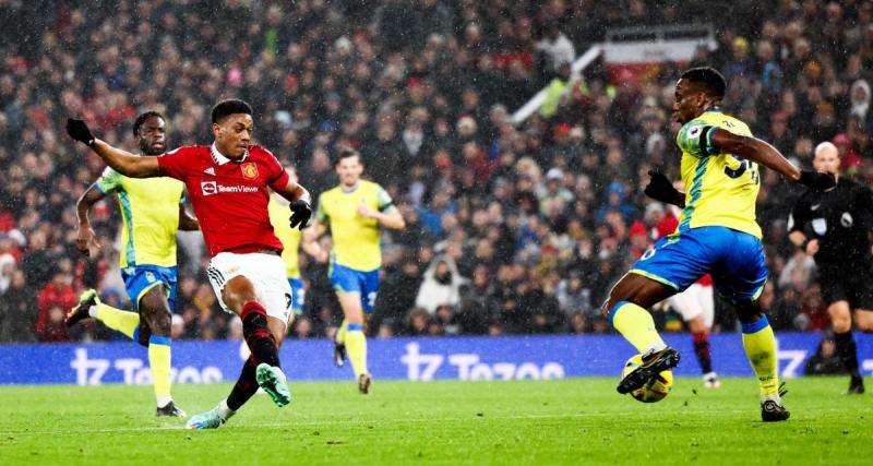  - 🚨 Manchester United – Nottingham Forrest : les Red Devils déroulent à la pause, Martial marque !