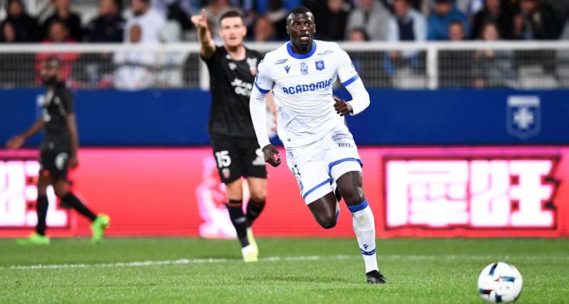  - Monaco limite la casse contre Auxerre 