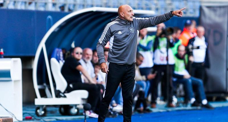  - Ajaccio – Angers : Pantaloni sourit, Bouhazama fait la grimace