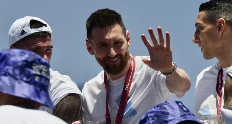  - PSG – Strasbourg : Messi est devant sa télé pour regarder le match !