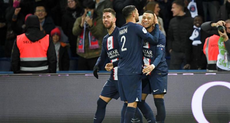  - PSG : le geste d'amour d'Hakimi pour Mbappé effectué devant les supporters 