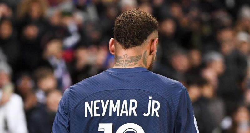  - PSG : une légende brésilienne soupçonne Neymar d’avoir pris un rouge pour fêter le réveillon