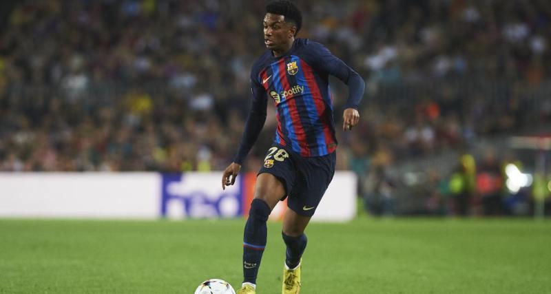  - FC Barcelone - Mercato : une pépite de Xavi évoque sa prolongation