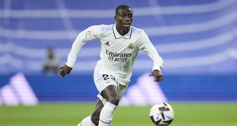  - Équipe de France : Ferland Mendy a la côte en Premier League, le PSG en embuscade ? 