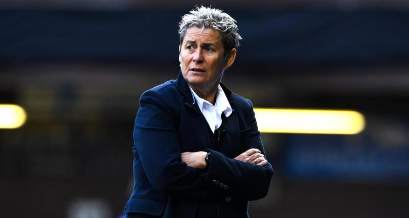  - Annick Hayraud quitte ses fonctions de manageuse du XV de France féminin