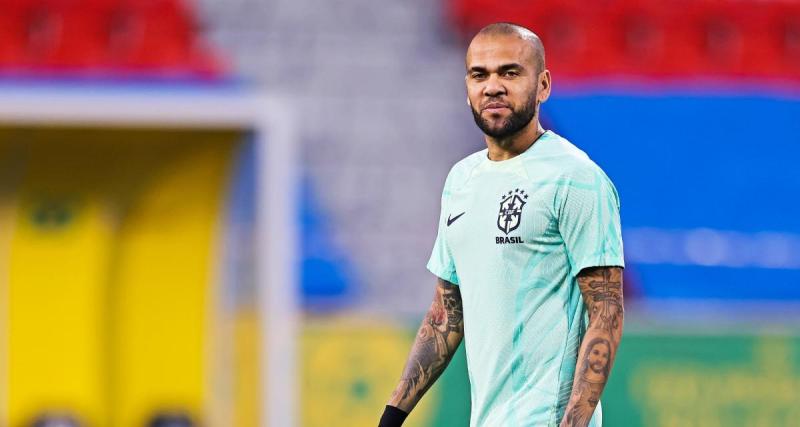  - Brésil : au cœur de rumeurs d'agression sexuelle, Dani Alves sort du silence à sa manière