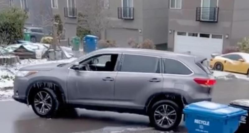  - Dans cette montée verglacée, ce SUV s’est avoué vaincu !