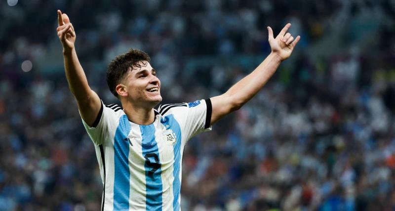  - Argentine, Manchester City : l'incroyable pétition lancée par des fans contre...la petite amie de Julian Alvarez !