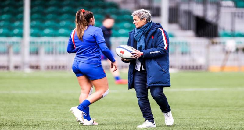  - XV de France féminin : l'ex-manageuse Annick Hayraud critique fortement les méthodes de l'ancien sélectionneur Thomas Darracq