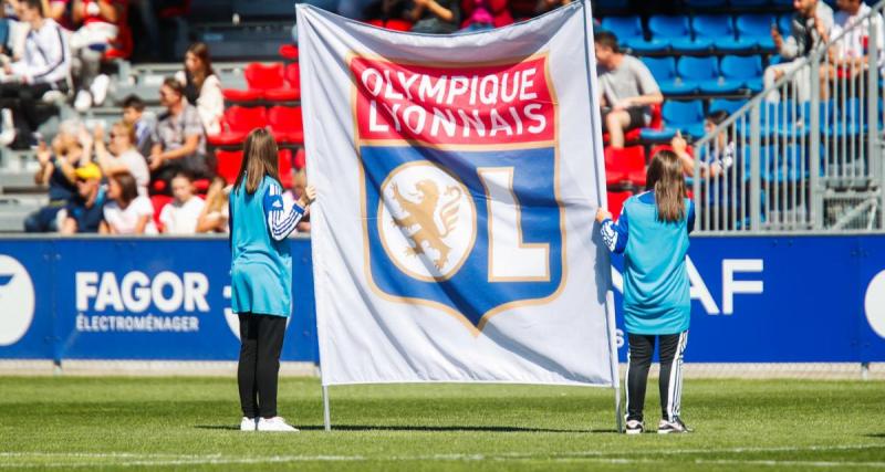  - OL : Aouar, Mendes... de nombreux joueurs visés par des banderoles aux abords du Groupama Stadium 