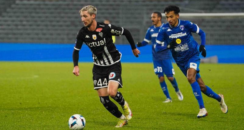  - Angers : un attaquant croate sur le départ ? 