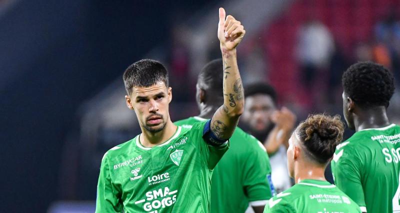  - ASSE - INFO BUT! Mercato : les Verts cherchent une porte de sortie pour deux recrues de l'été