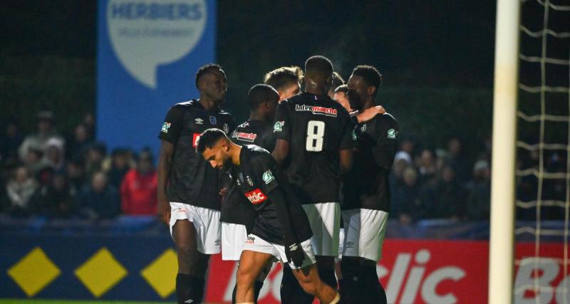  - Le Paris FC punit Chamalières, les Herbiers et Plabennec menés... les scores à la pause