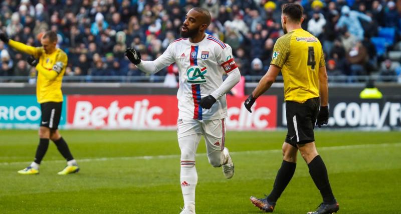  - OL : Alexandre Lacazette dépasse Karim Benzema ! 