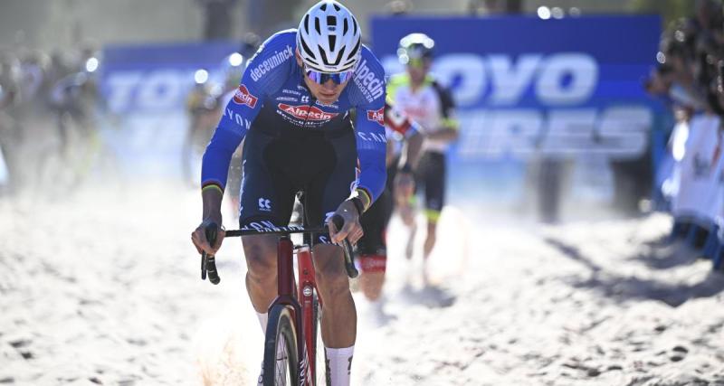  - Cyclo-Cross : Mathieu Van Der Poel a devancé Wout Van Aert dans un final passionnant