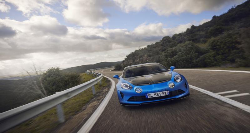  - Essai Alpine A110 R : patrouille de France