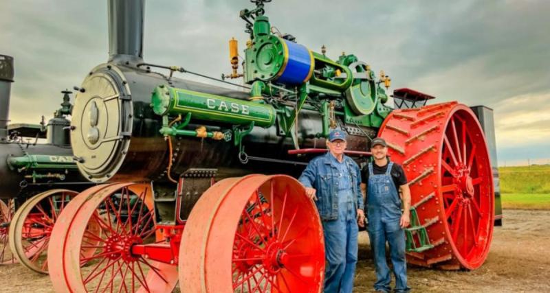  - Ce tracteur à vapeur est le plus grand du monde, il développe la même puissance que 10 Formule 1