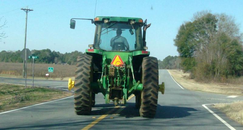  - Ce voleur n’a rien trouvé de mieux qu’un tracteur pour essayer de semer la police !