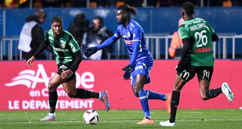  - ESTAC - RC Lens : les Sang et Or sauvent un point à Troyes