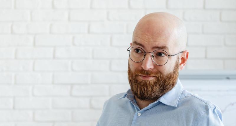  - Beauté homme : consommer ce type de boissons favoriserait la perte de cheveux