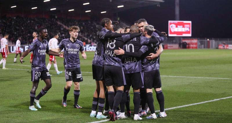  - OL : Jeffinho s'engage avec les Gones (off)