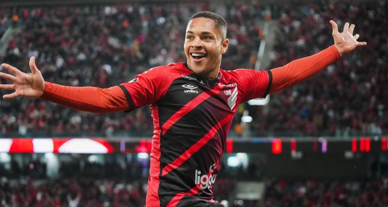  - FC Barcelone - Mercato : un nouveau crack brésilien pour épauler Lewandowski l'été prochain ?