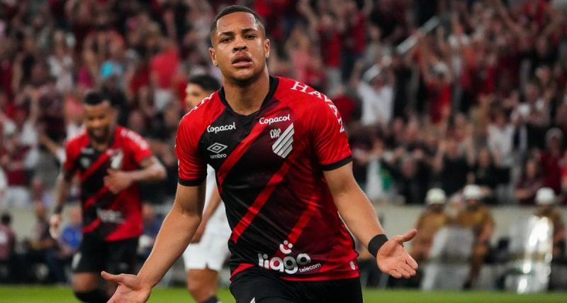  - PSG, FC Barcelone - Mercato : une bataille gagnée d'avance pour Paris pour ce crack brésilien ? 