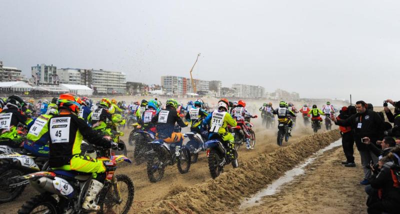  - Enduropale 2023 : 1300 pilotes au départ de la célèbre course sur sable (VIDÉO) 