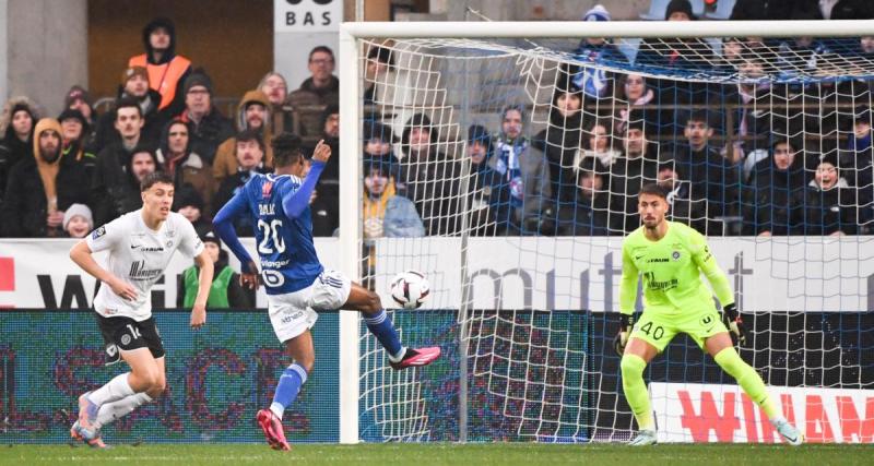  - Ligue 1 (J22) : Strasbourg devant, Lorient accroché... les scores à la pause 