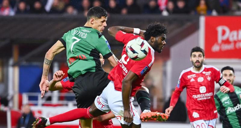  - RC Lens : pas aidé par la VAR, le Racing confirme ses difficultés du moment à Brest